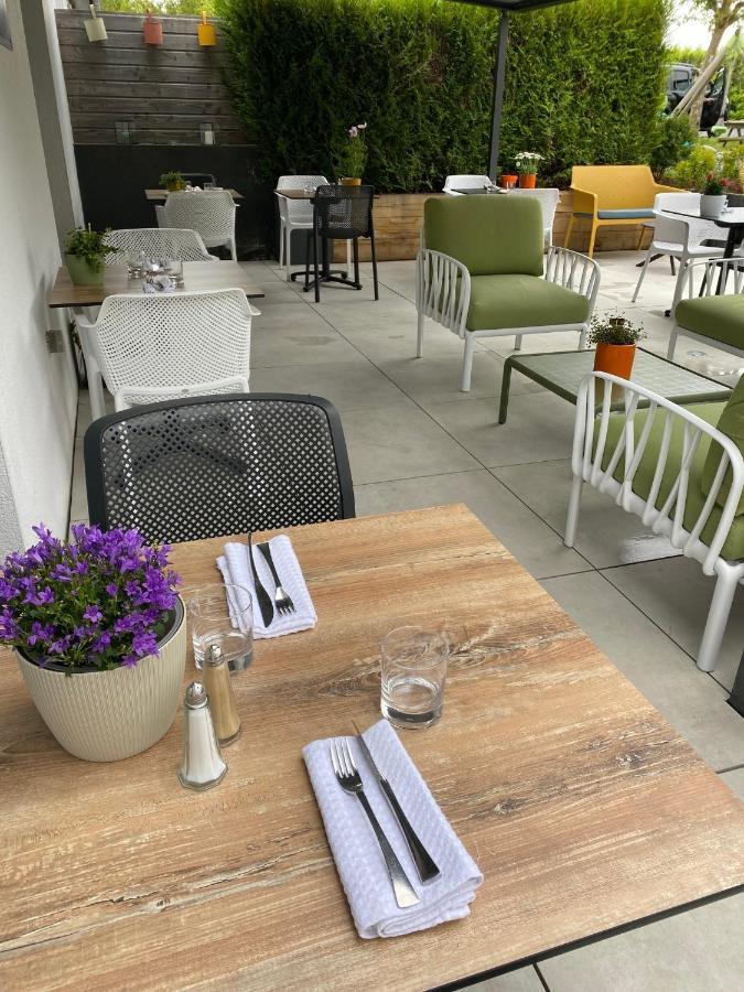 Hotel Restaurant L'Eskemm St Brieuc-트레괴스 외부 사진